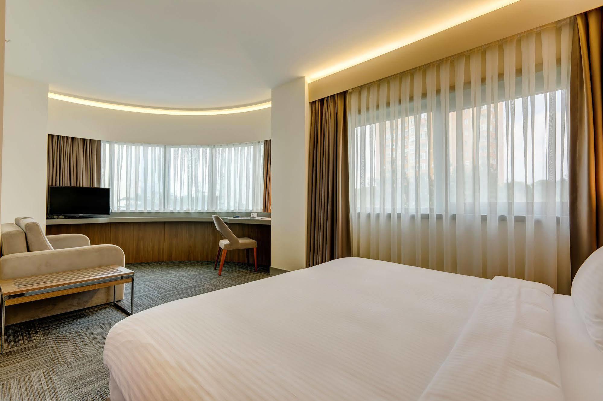 Plus Hotel Bostanci Atasehir Istanbul Exterior foto